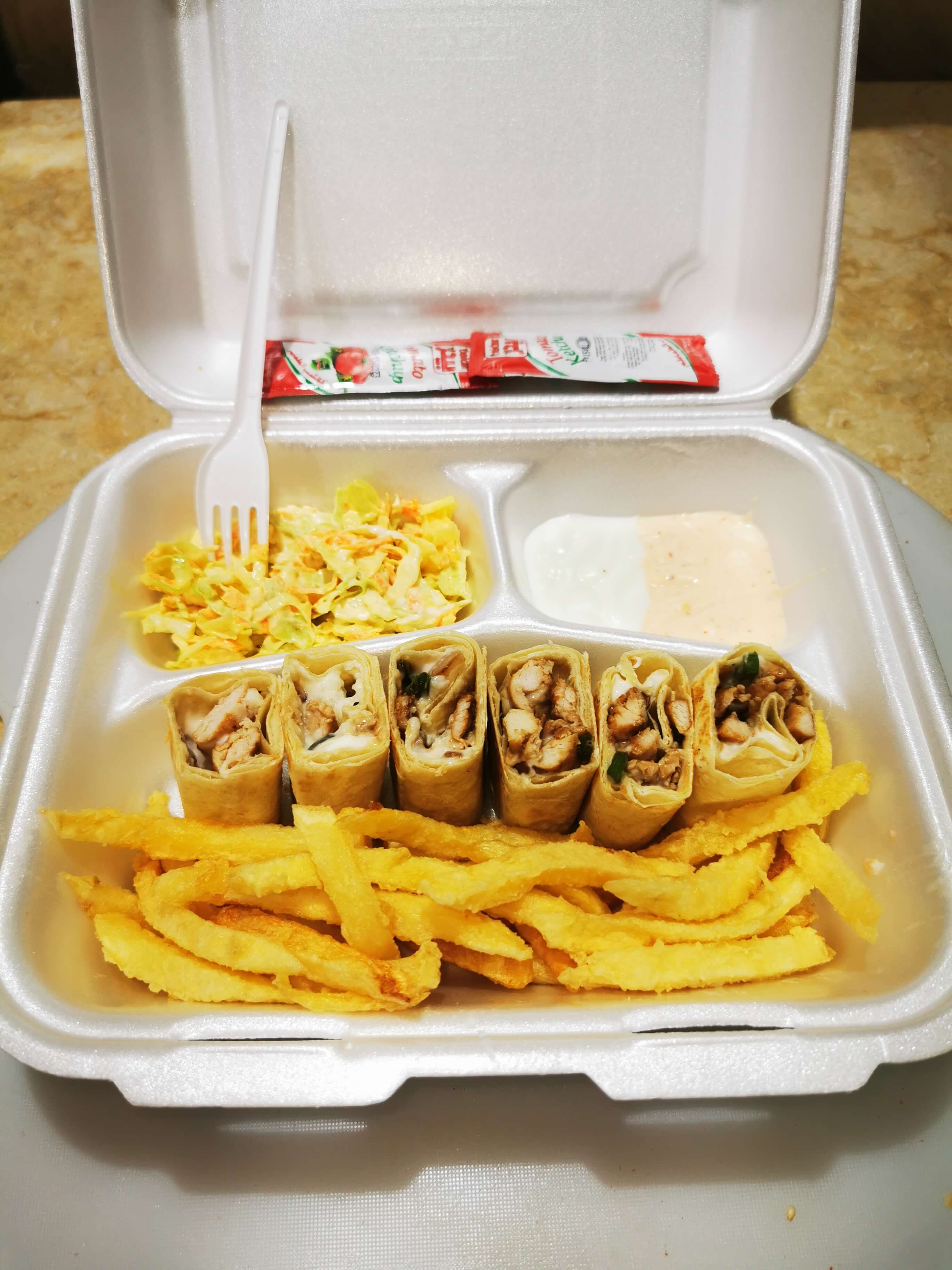 سندويش فاهيتا